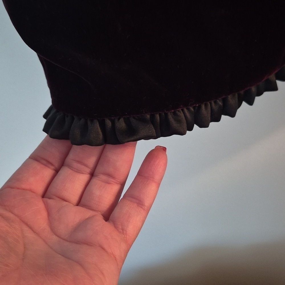 Vintage Ann Taylor Velvet Satin Trim Fitted Dress Sweetheart Neck Satin Rosettes - Picture 6 of 7